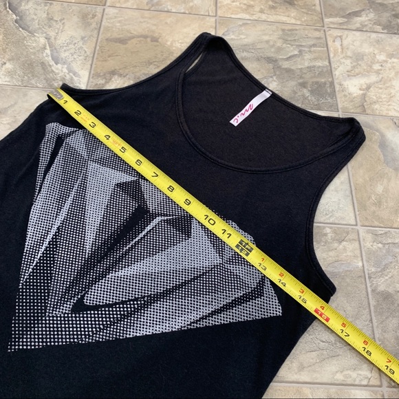 M.C Diamond Tank Top - Picture 5 of 6